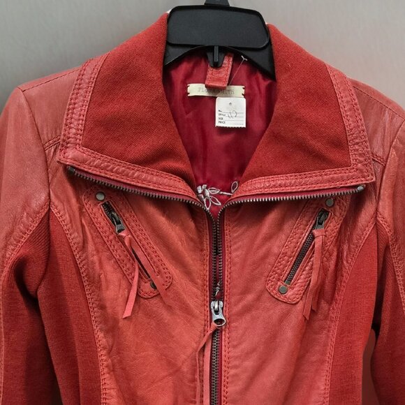 Flora Smith Leather Bomber Jacket Size 42 Excellent Condition - Picture 2 of 15